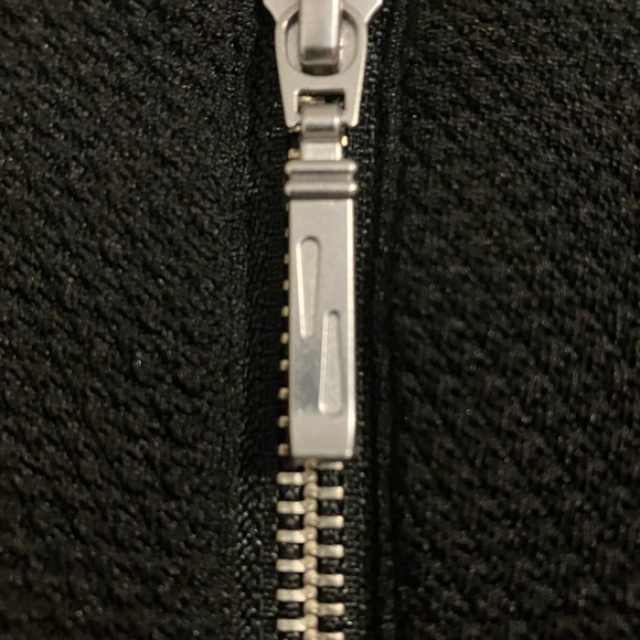 Christopher and Banks black lightweight knit jacket with zipper. Large. - Picture 3 of 5